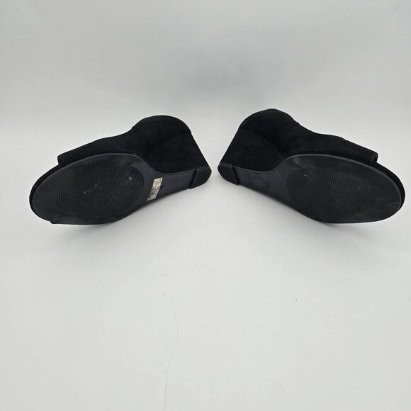 Torrid Black Peep Toe Wedge Heels Size 9W Faux Suede - Picture 9 of 11